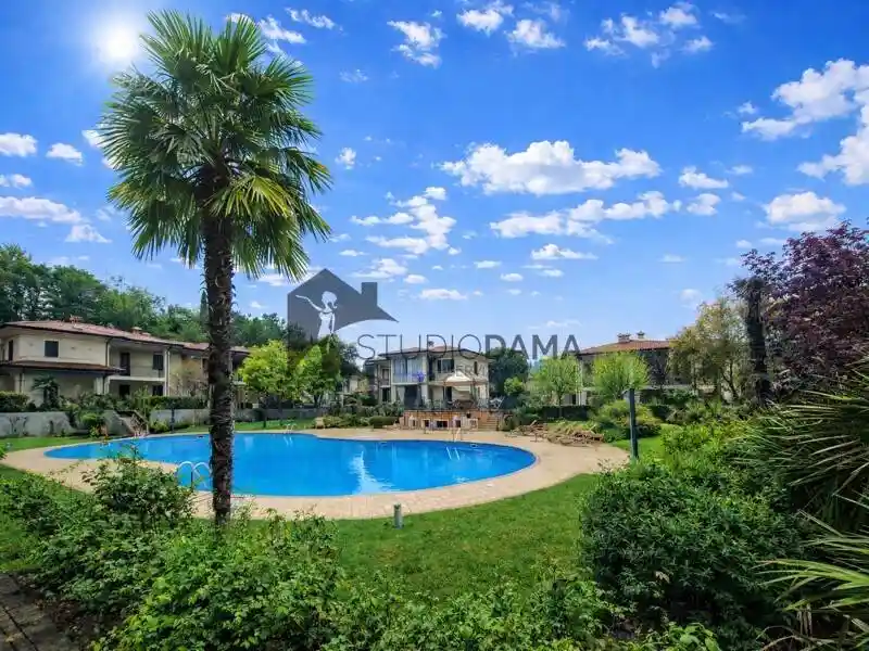 Villa in vendita a Polpenazze del Garda