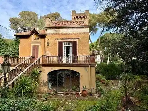Villa in vendita a Rosignano Marittimo
