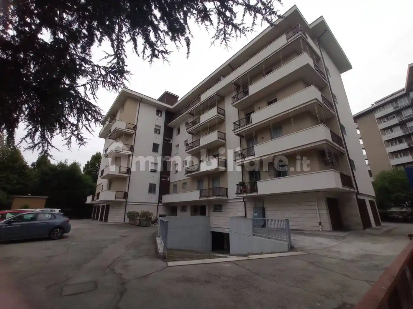 Appartamento in affitto a Modena