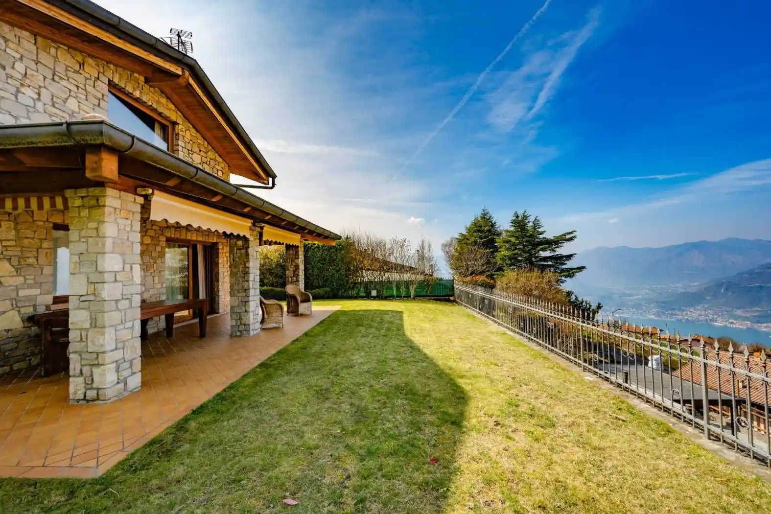 Villa in vendita a Pisogne
