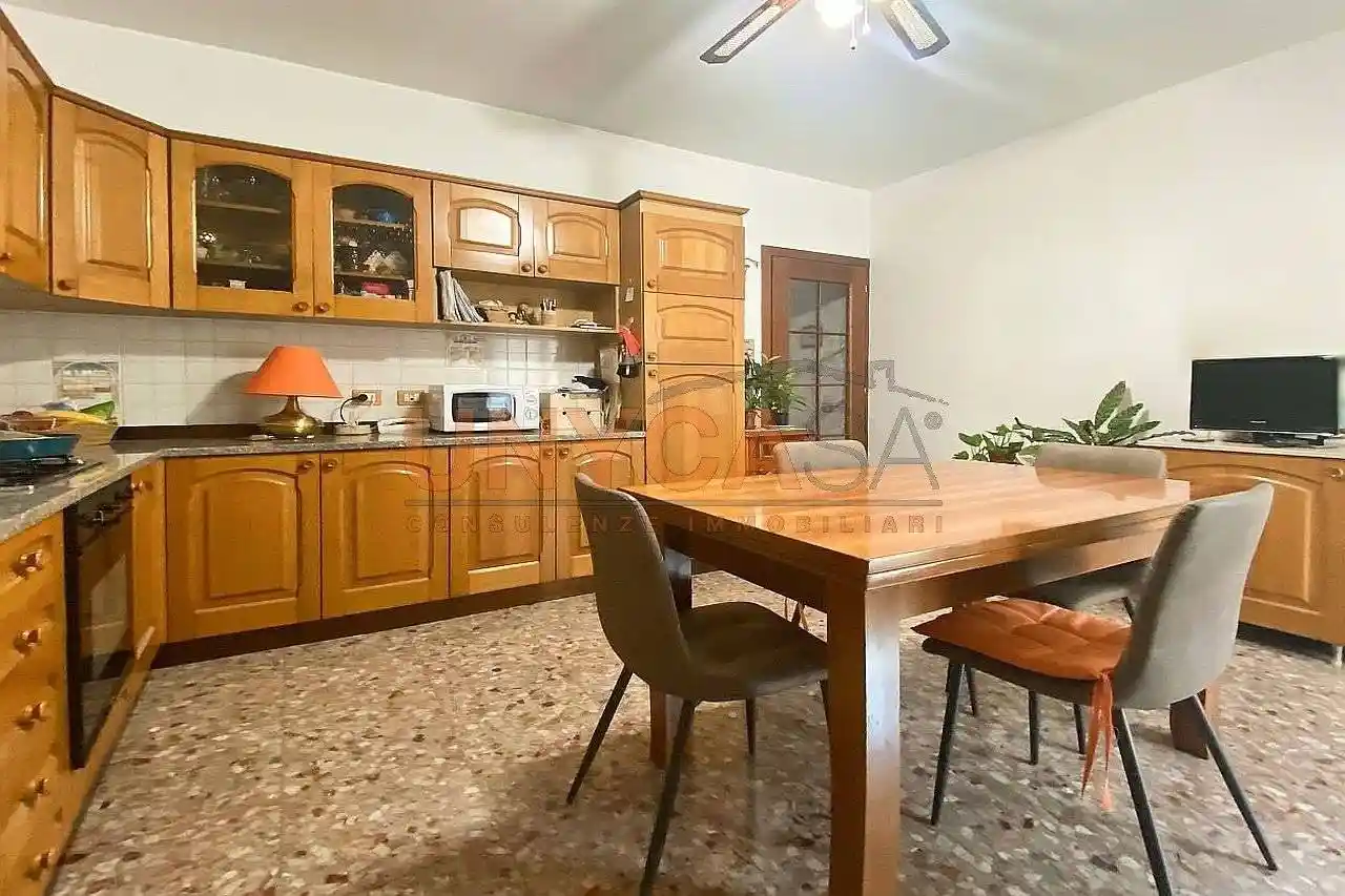 Casa indipendente in vendita a Verona