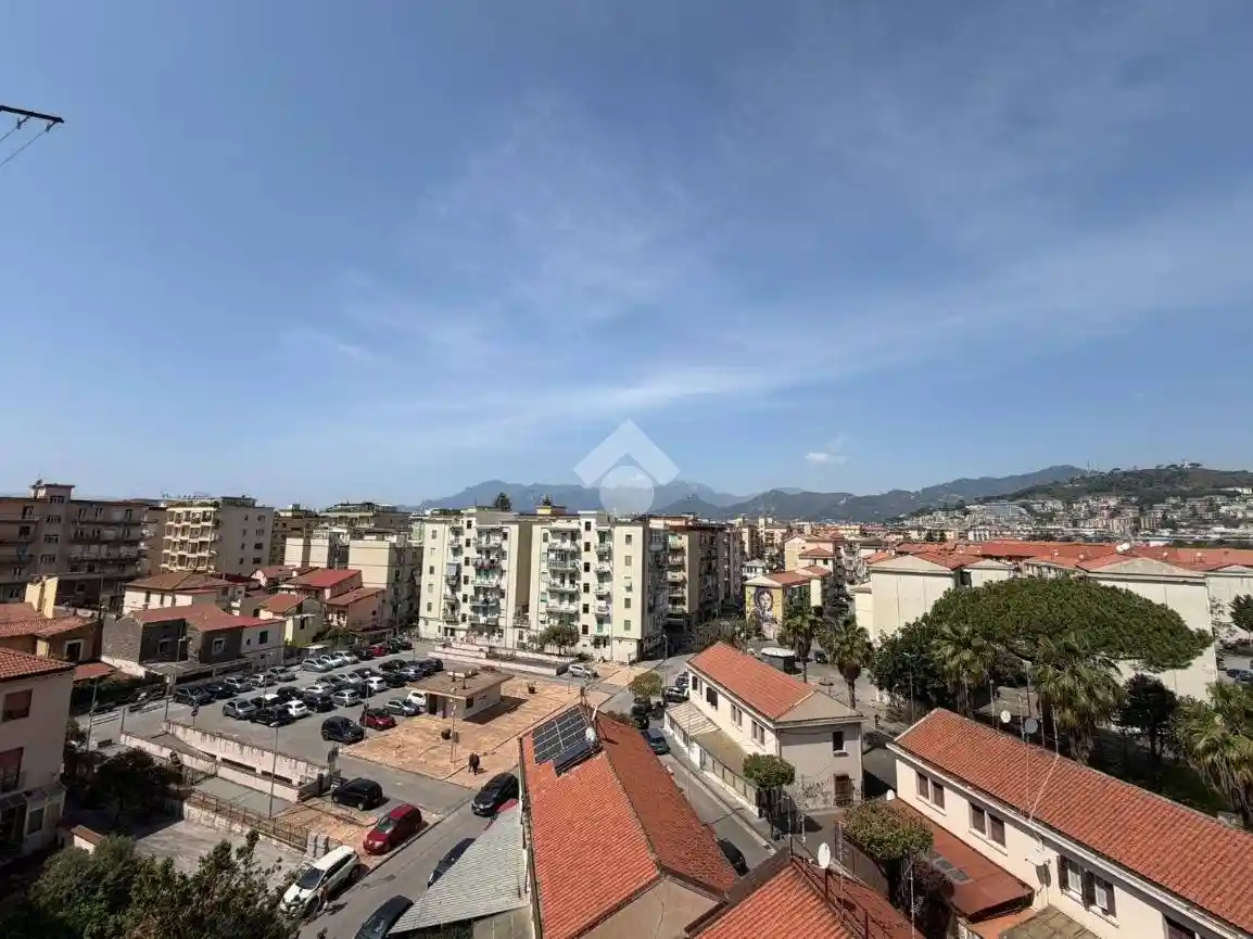 Appartamento in vendita a Salerno