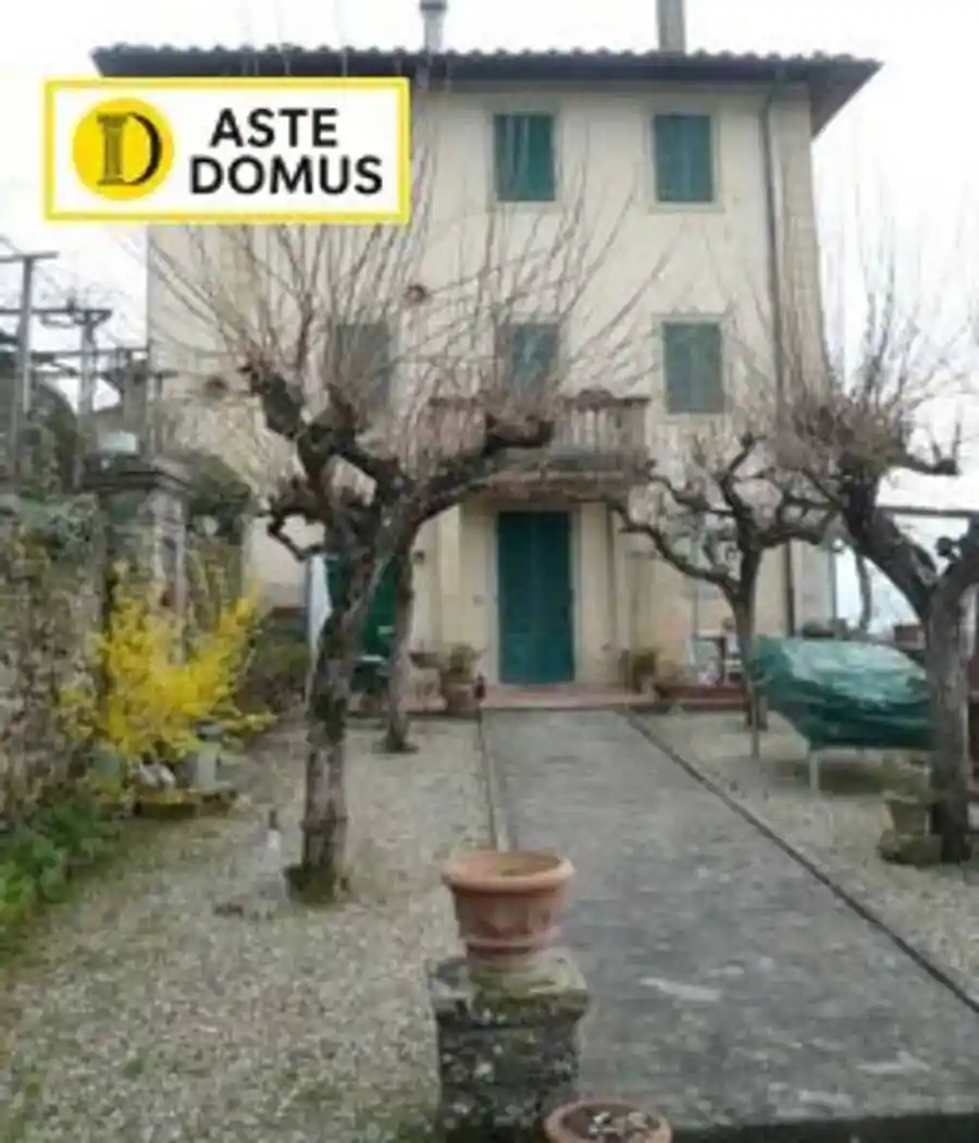 Villa in vendita a Pelago