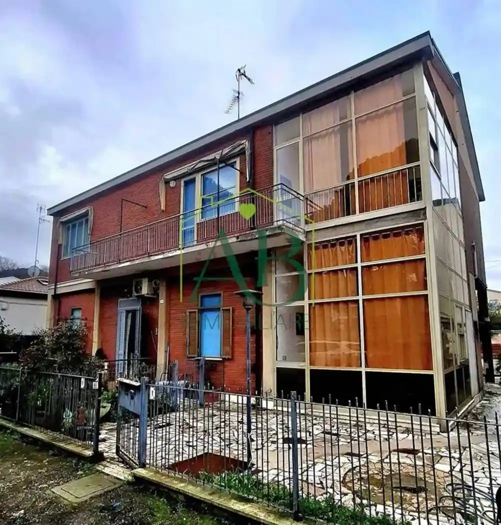 Villa in vendita a Faenza