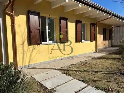 Villetta a schiera in vendita a Russi