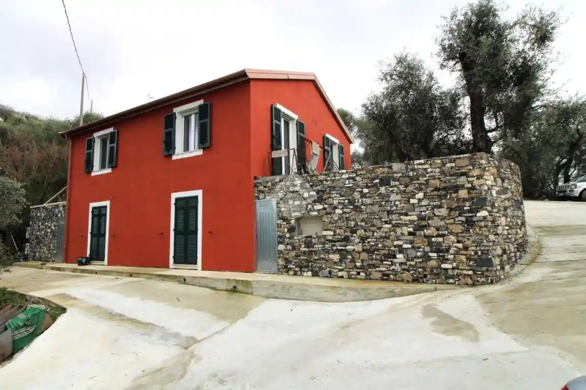 Villa in vendita a Leivi