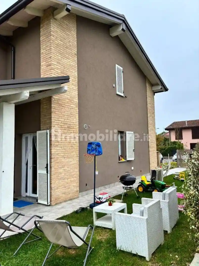 Villa in vendita a Sorbolo Mezzani