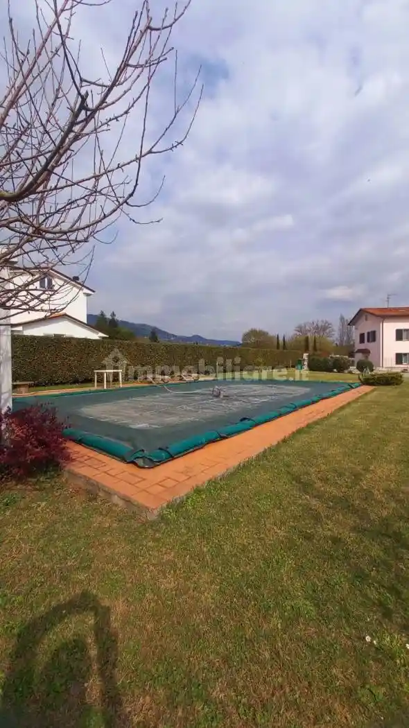 Villa in vendita a Capannori