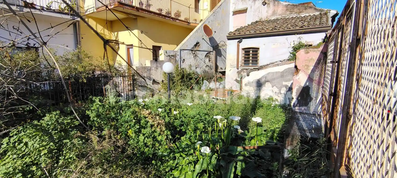 Casa indipendente in vendita a Catania