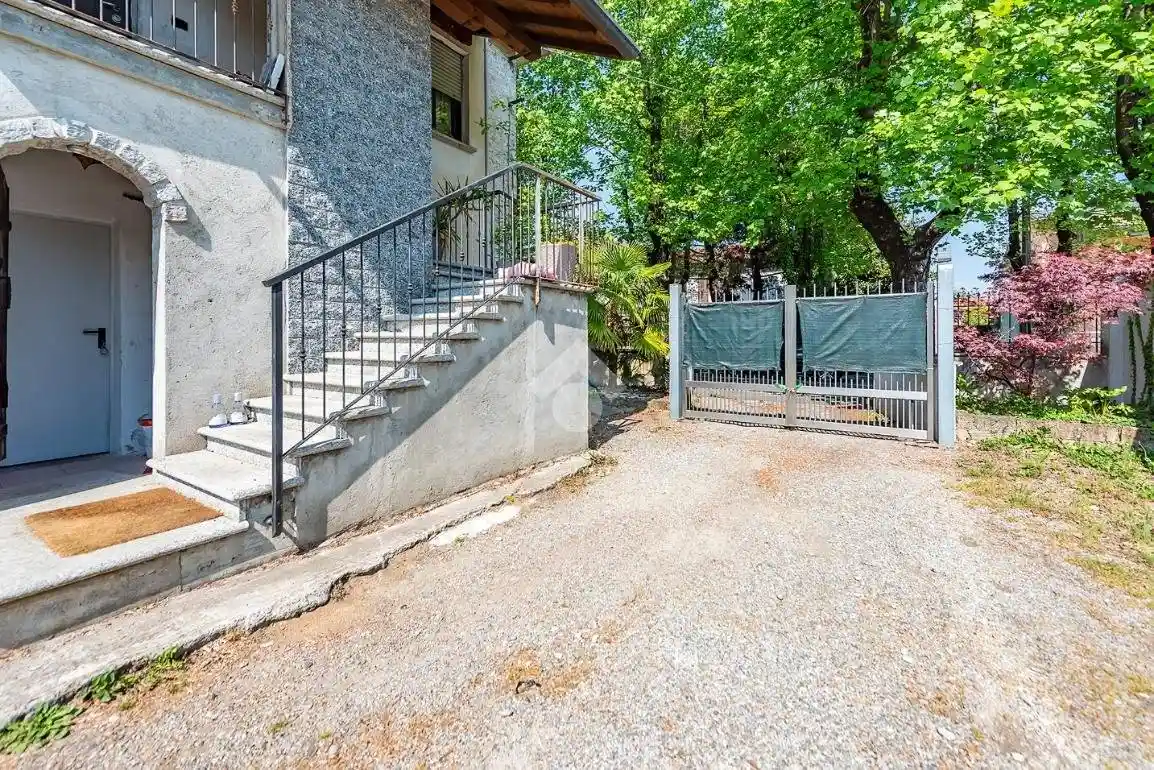 Villa in vendita a Rescaldina