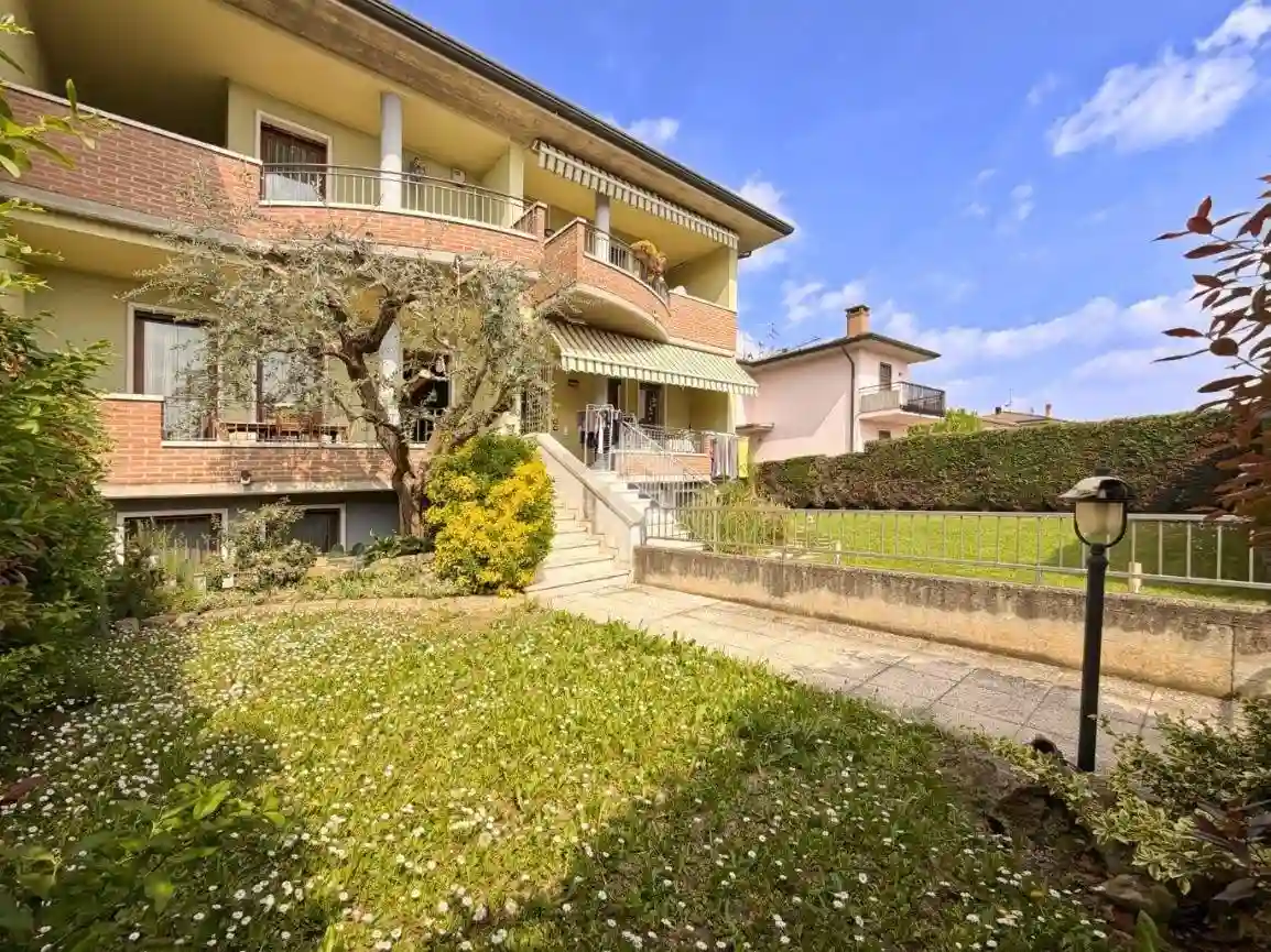 Villetta a schiera - foto 2