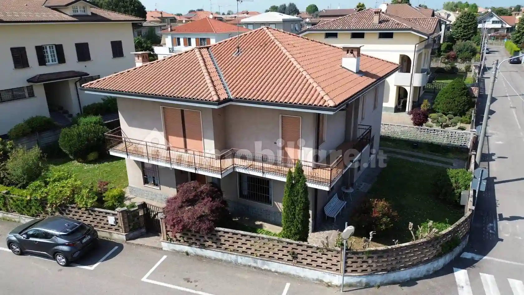 Villa - foto 2