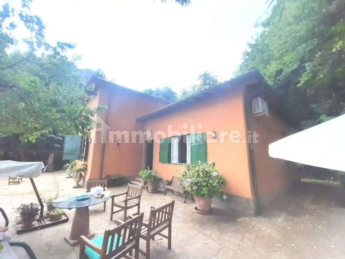 Villa in vendita a Monte Porzio Catone