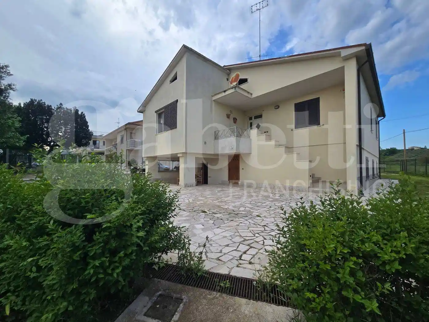 Casa indipendente in vendita a Giulianova