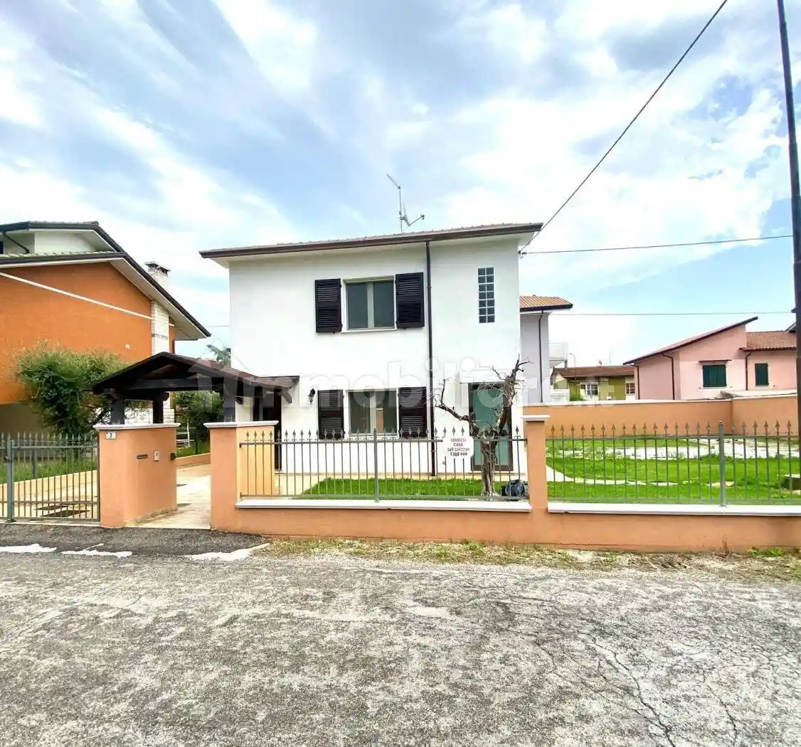 Villa in vendita a Gatteo