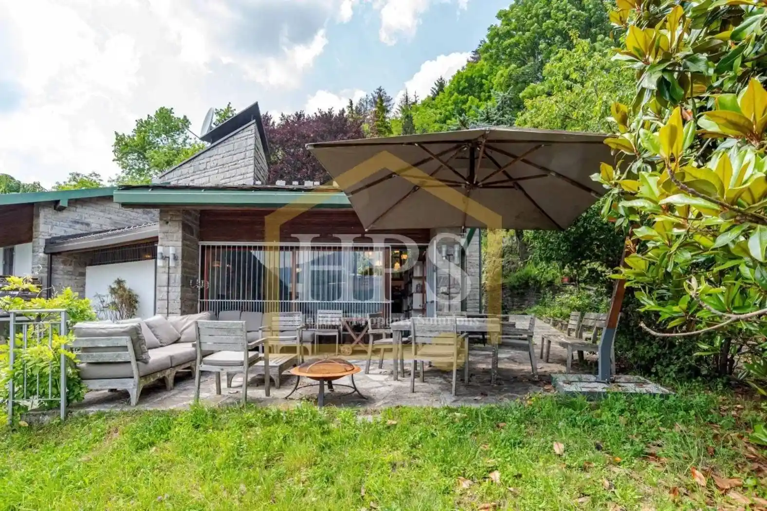 Villa in vendita a Dizzasco