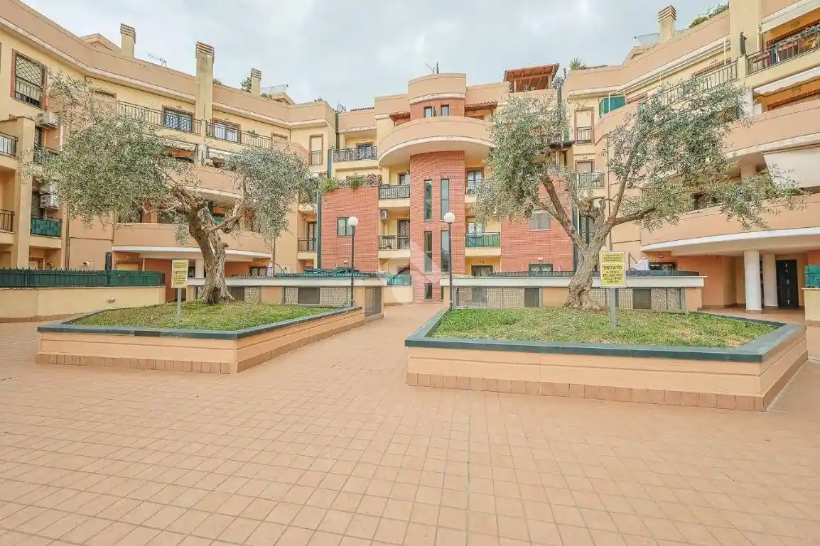Appartamento in vendita a Guidonia Montecelio