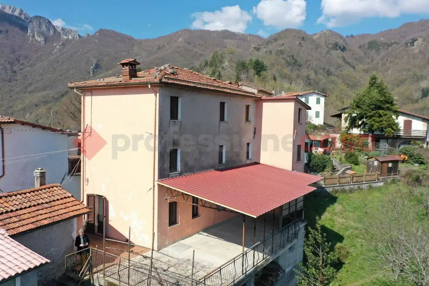 Casa indipendente in vendita a Fabbriche di Vergemoli