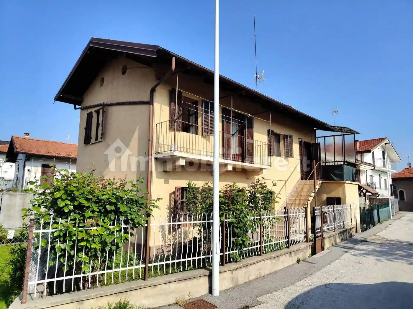 Rustico - Casale in vendita a Cuneo
