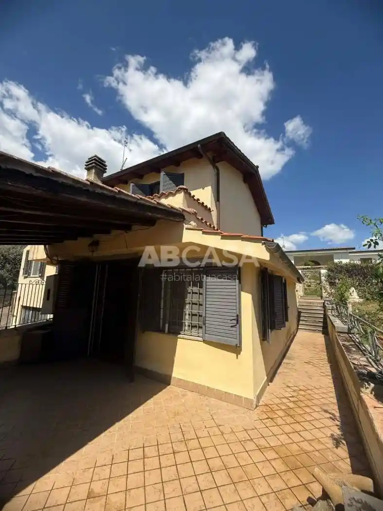 Villa in vendita a Velletri
