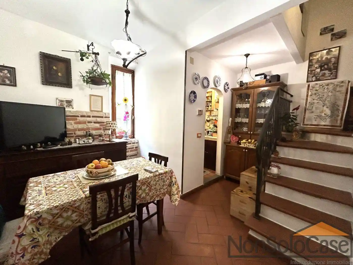 Casa indipendente in vendita a Prato
