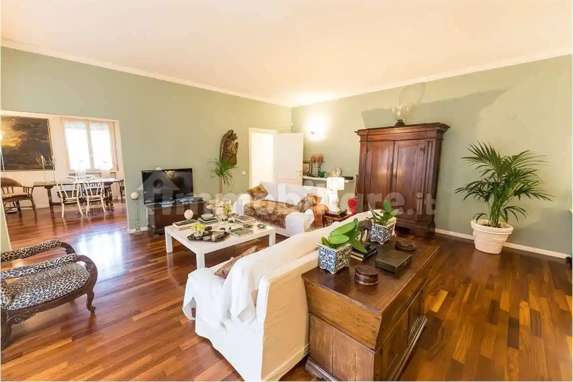 Appartamento in vendita a Modena