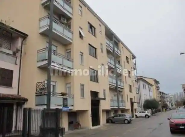 Appartamento in vendita a Lodi