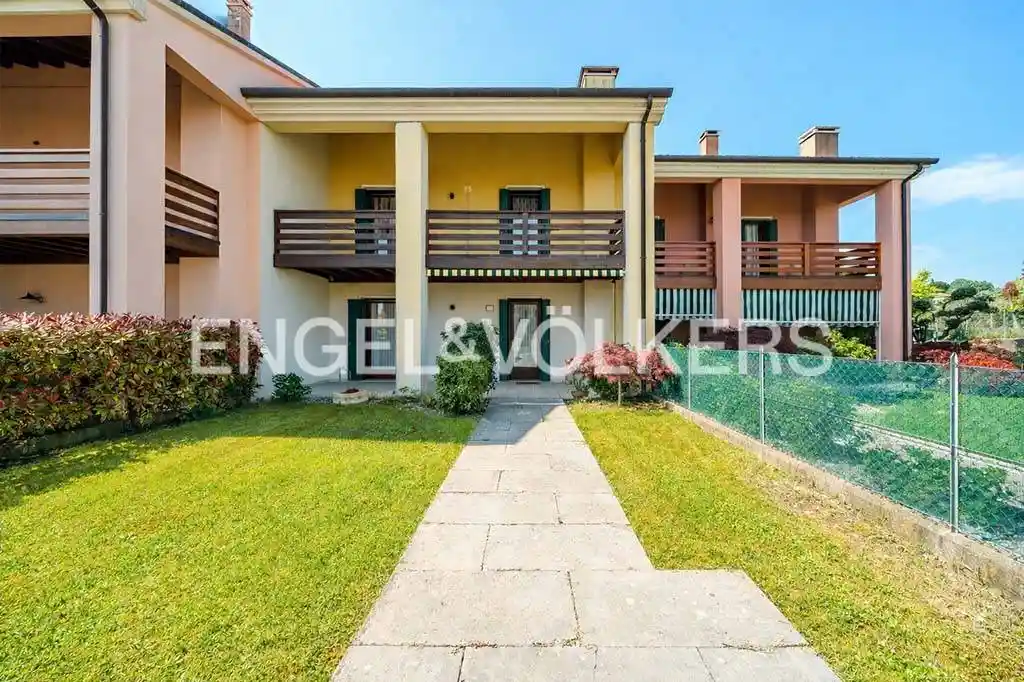 Villetta a schiera in vendita a Nervesa della Battaglia