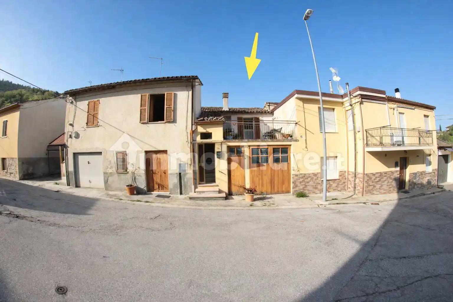 Casa indipendente in vendita a Fabriano