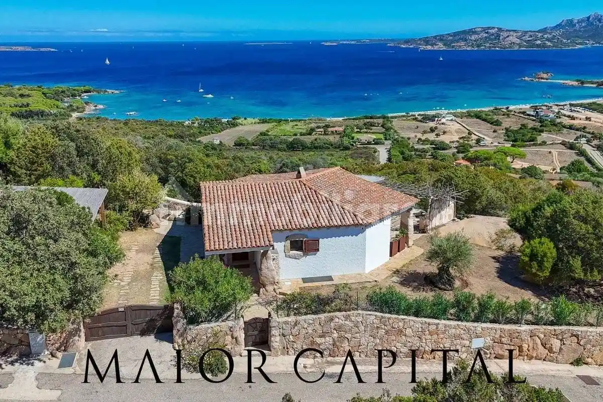 Villa in vendita a Arzachena