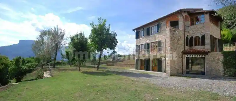 Rustico - Casale in vendita a Barga