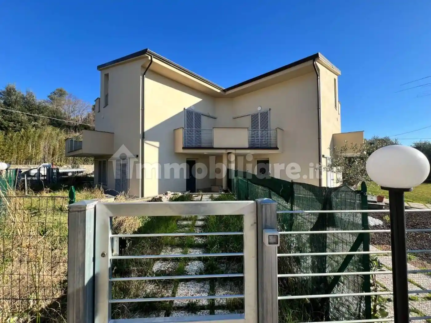 Villetta a schiera in affitto a Lucca