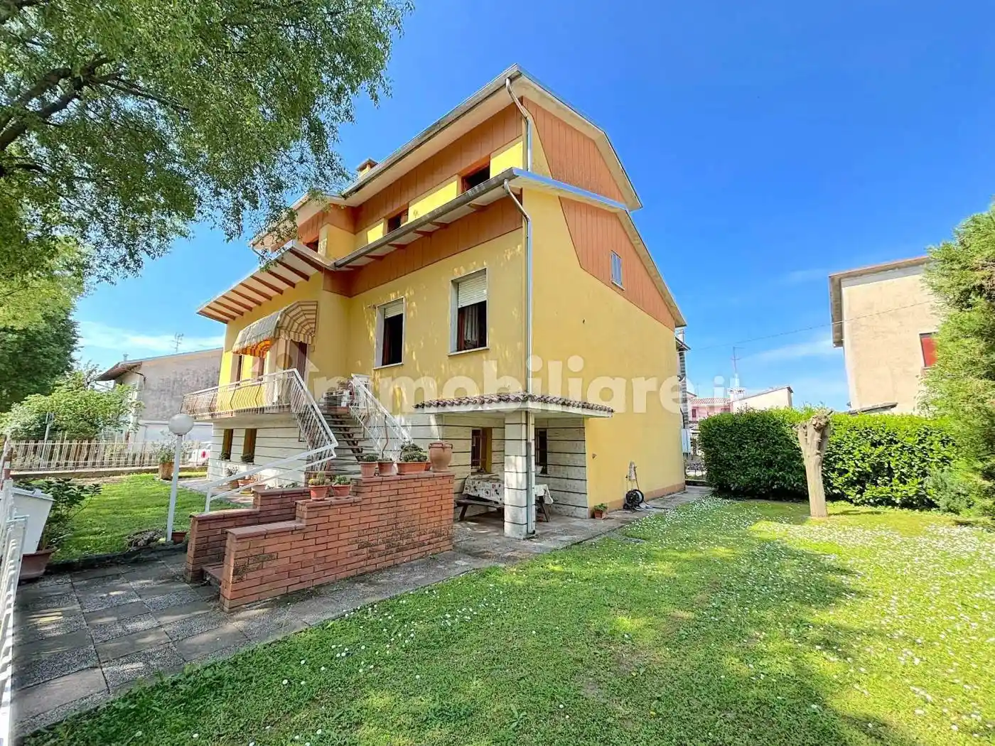Villa in vendita a Poggio Rusco