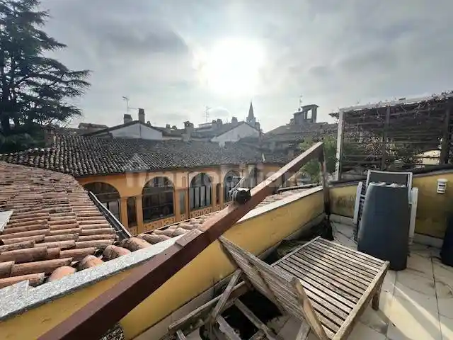 Appartamento in vendita a Piacenza