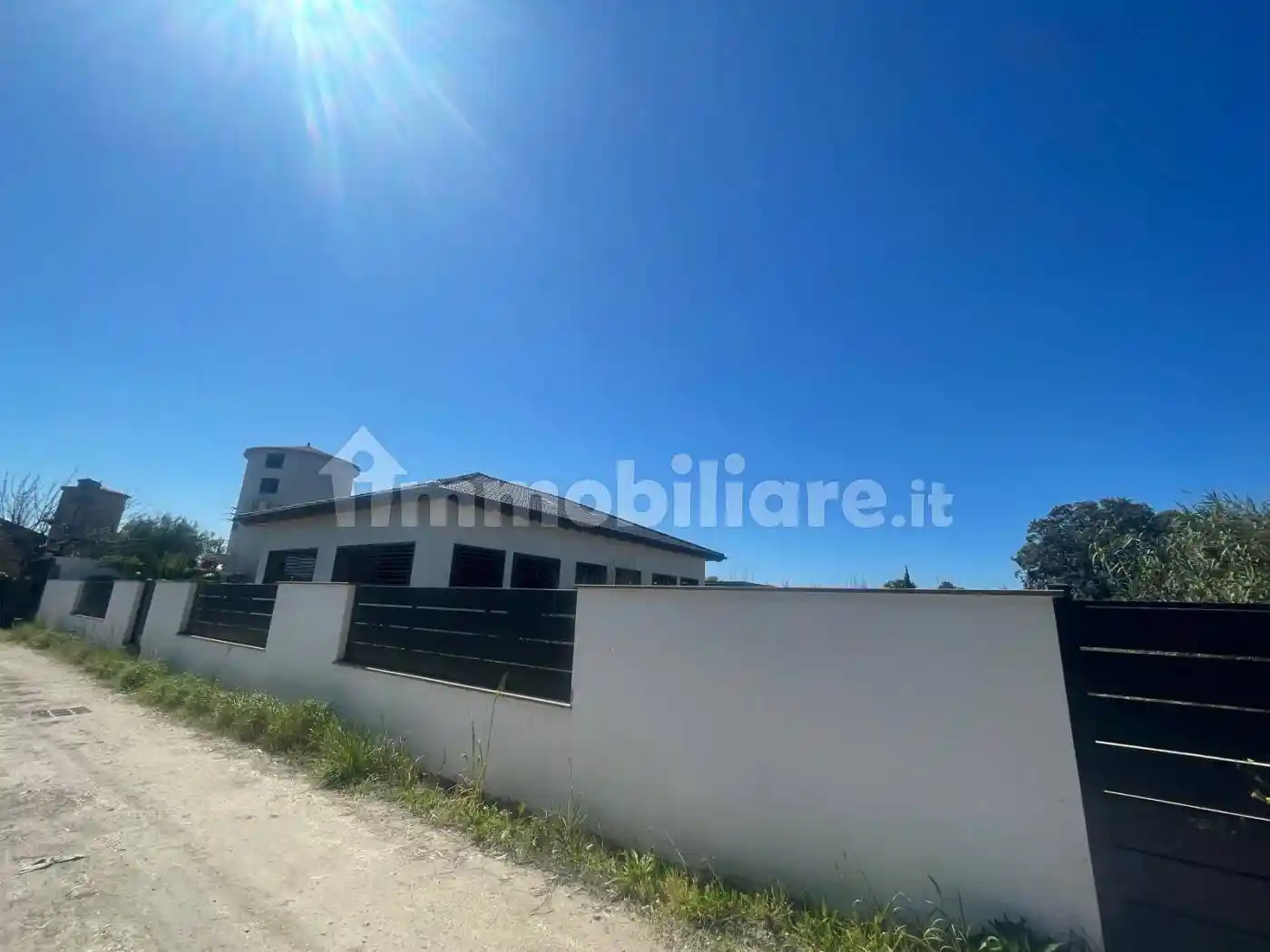 Rustico - Casale in vendita a Fiumicino