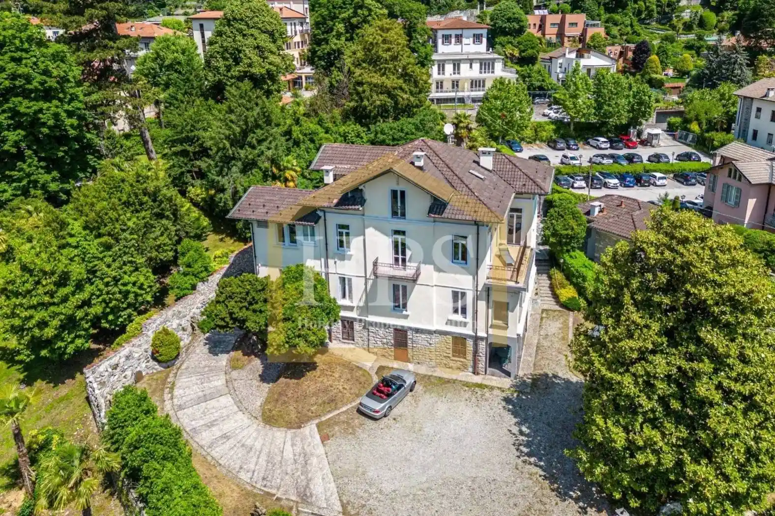 Villa in vendita a Como