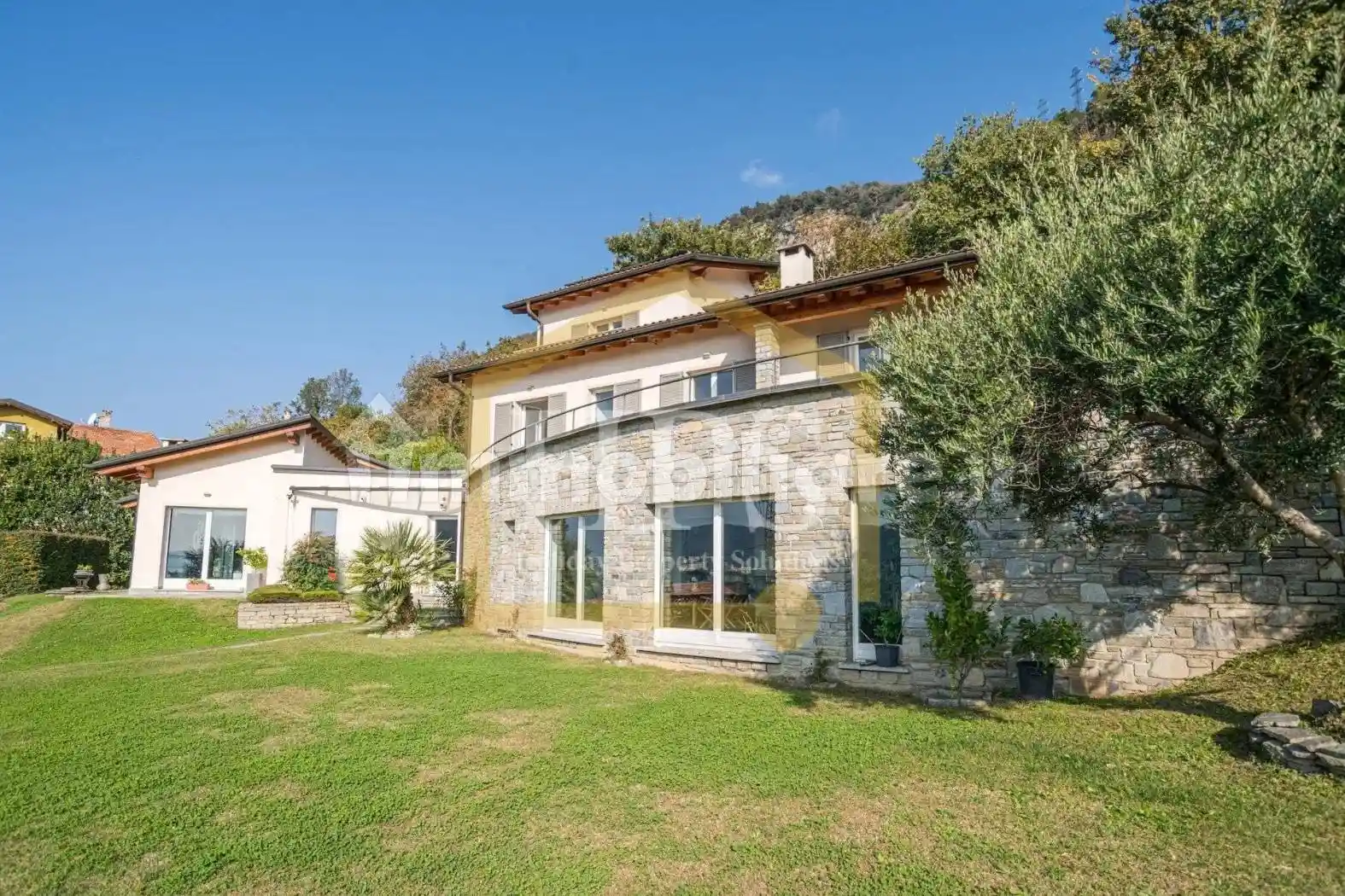 Villa in vendita a Cernobbio