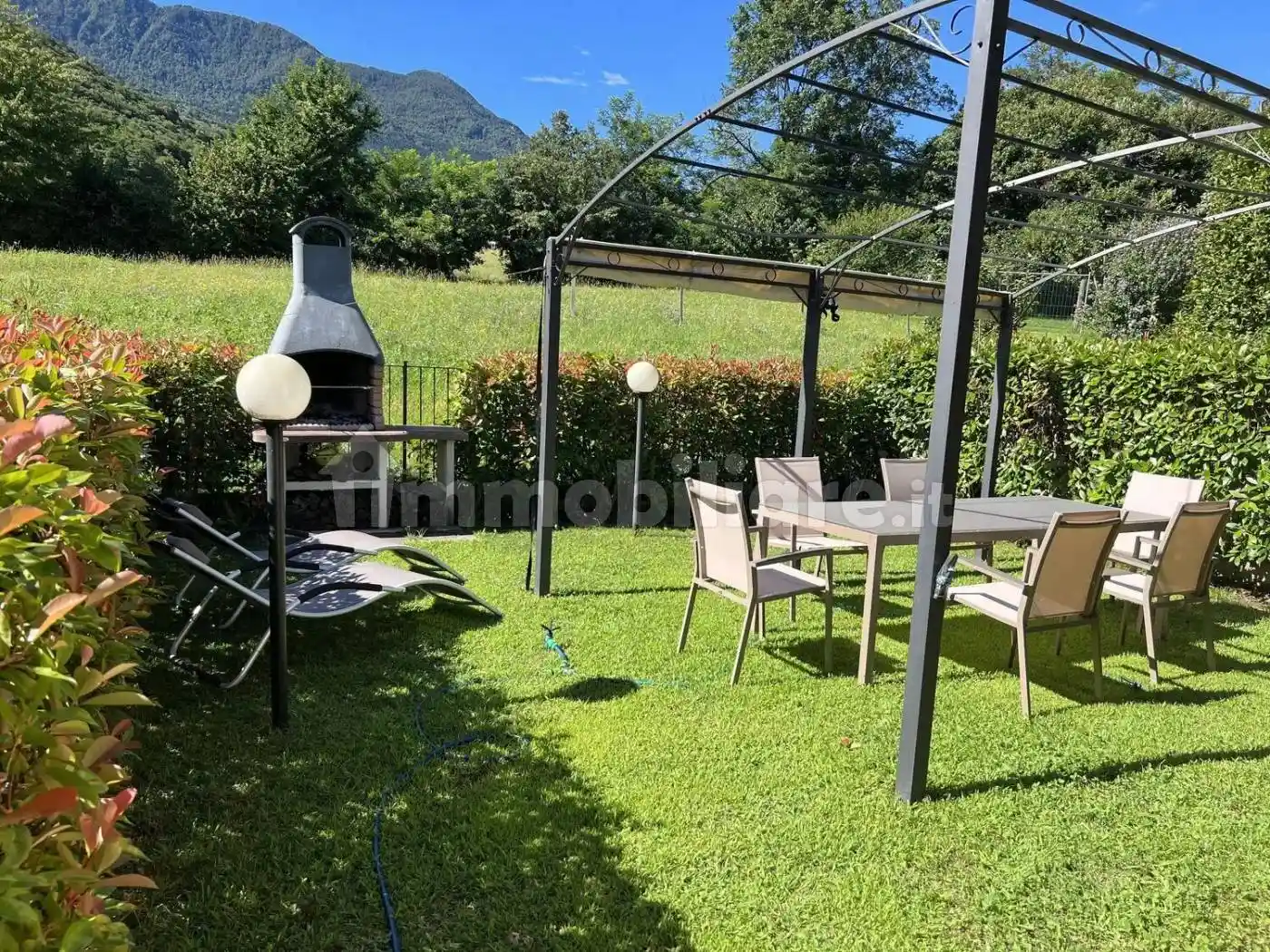 Appartamento in affitto a Colico