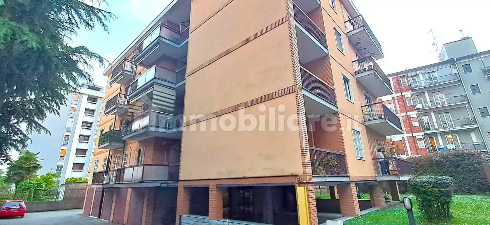 Appartamento in vendita a Monza