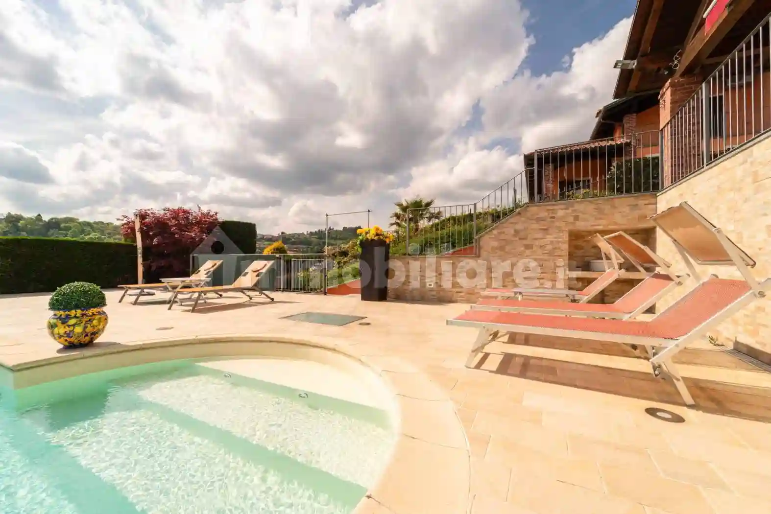 Villa - foto 2