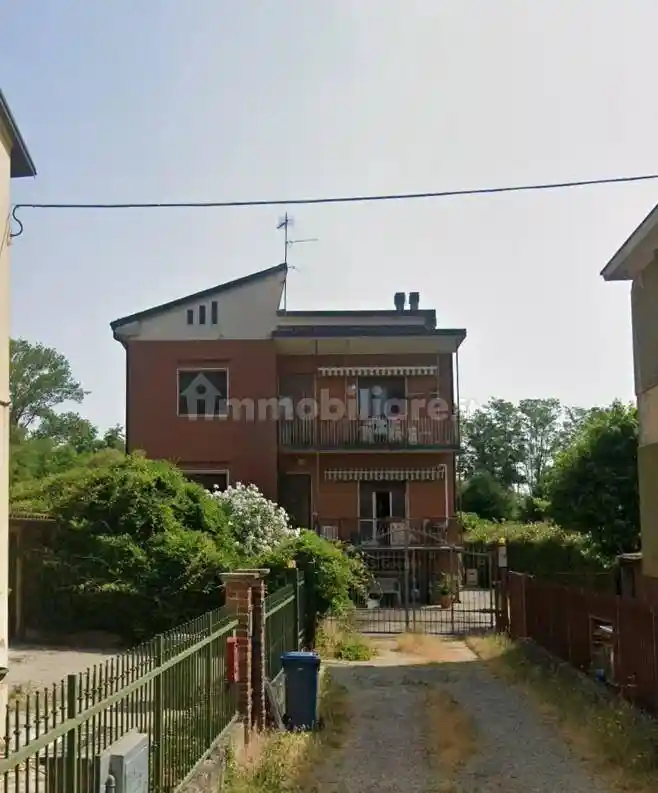 Appartamento in vendita a Torre d'Isola