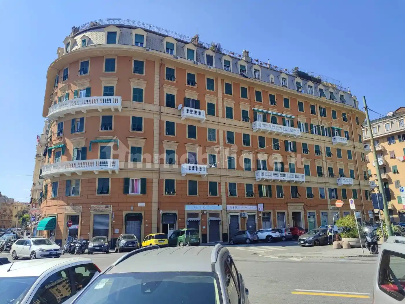 Appartamento in vendita a Genova