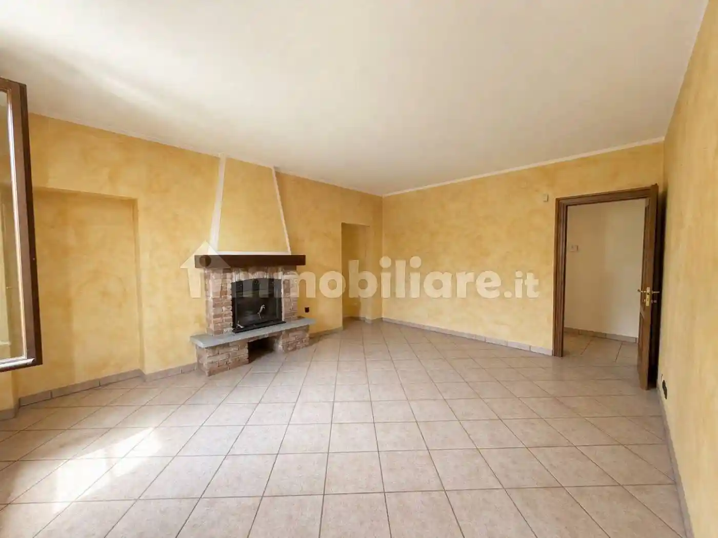 Villa in vendita a Montiglio Monferrato