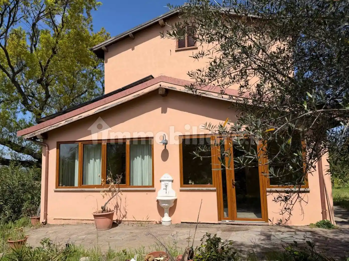 Rustico - Casale in vendita a Viterbo