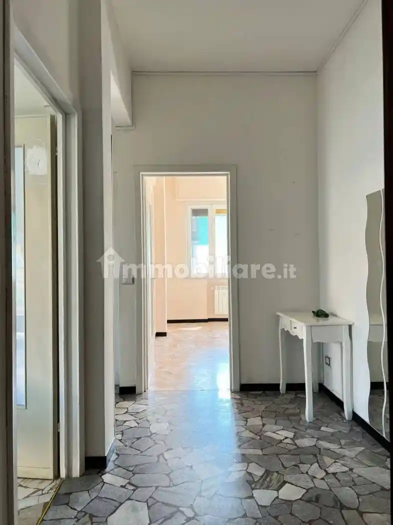 Appartamento in vendita a Savona