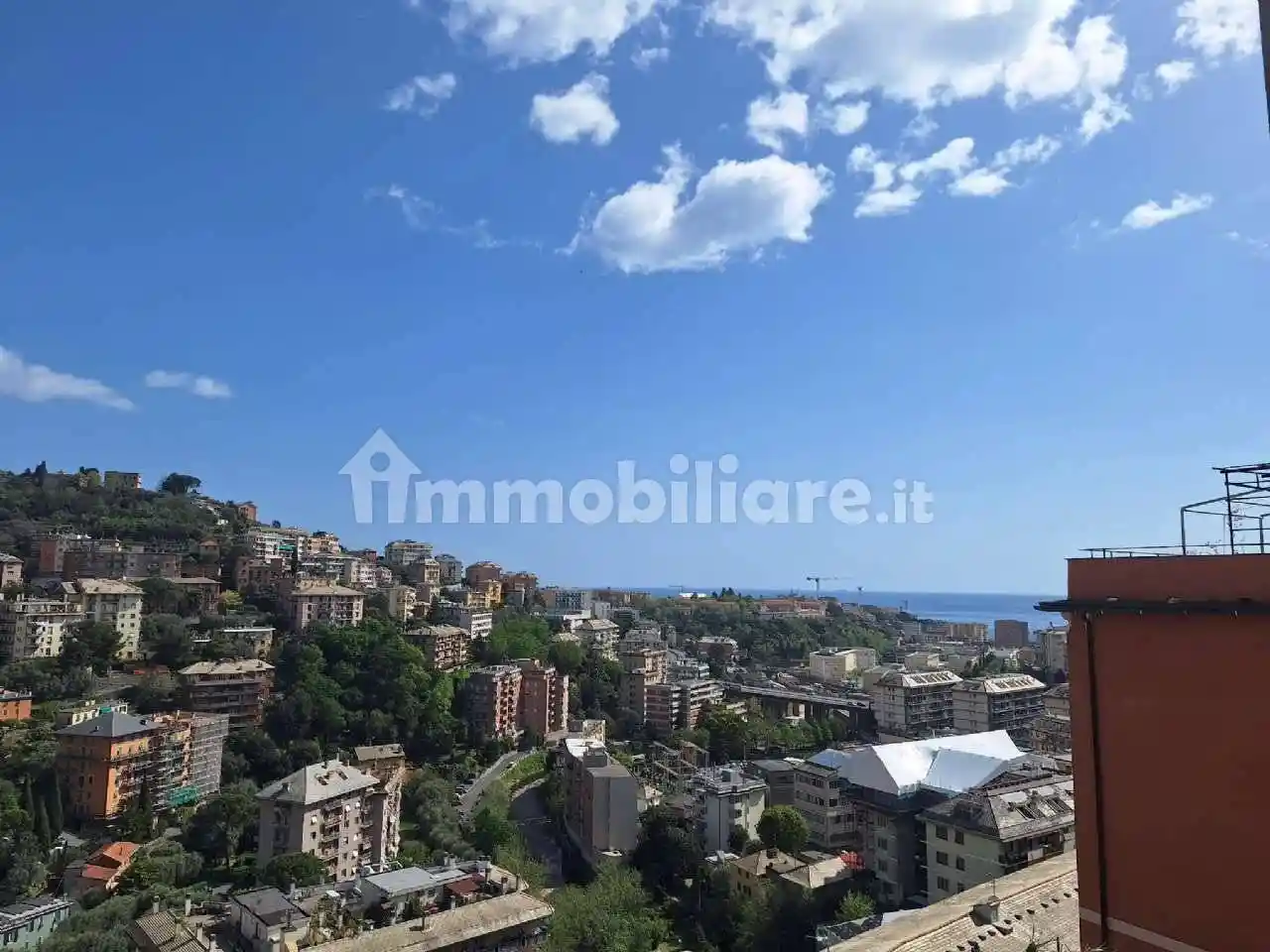 Appartamento in affitto a Genova