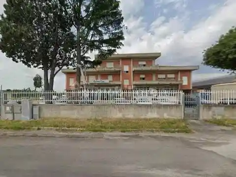 Palazzo - Edificio in vendita a Jesi