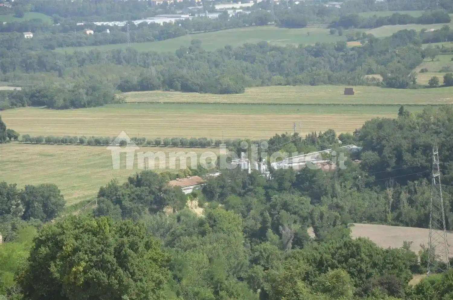 Rustico - Casale in vendita a Terre Roveresche