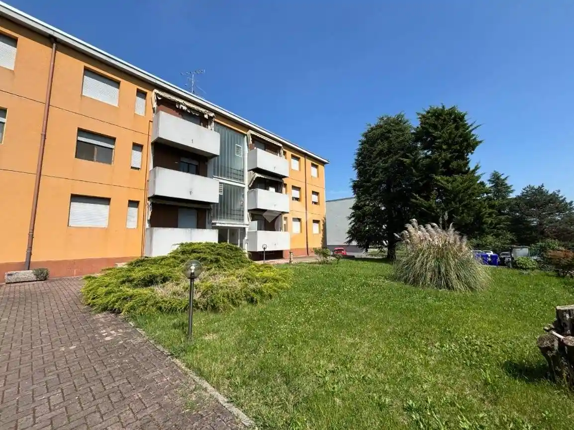 Appartamento in vendita a Traversetolo