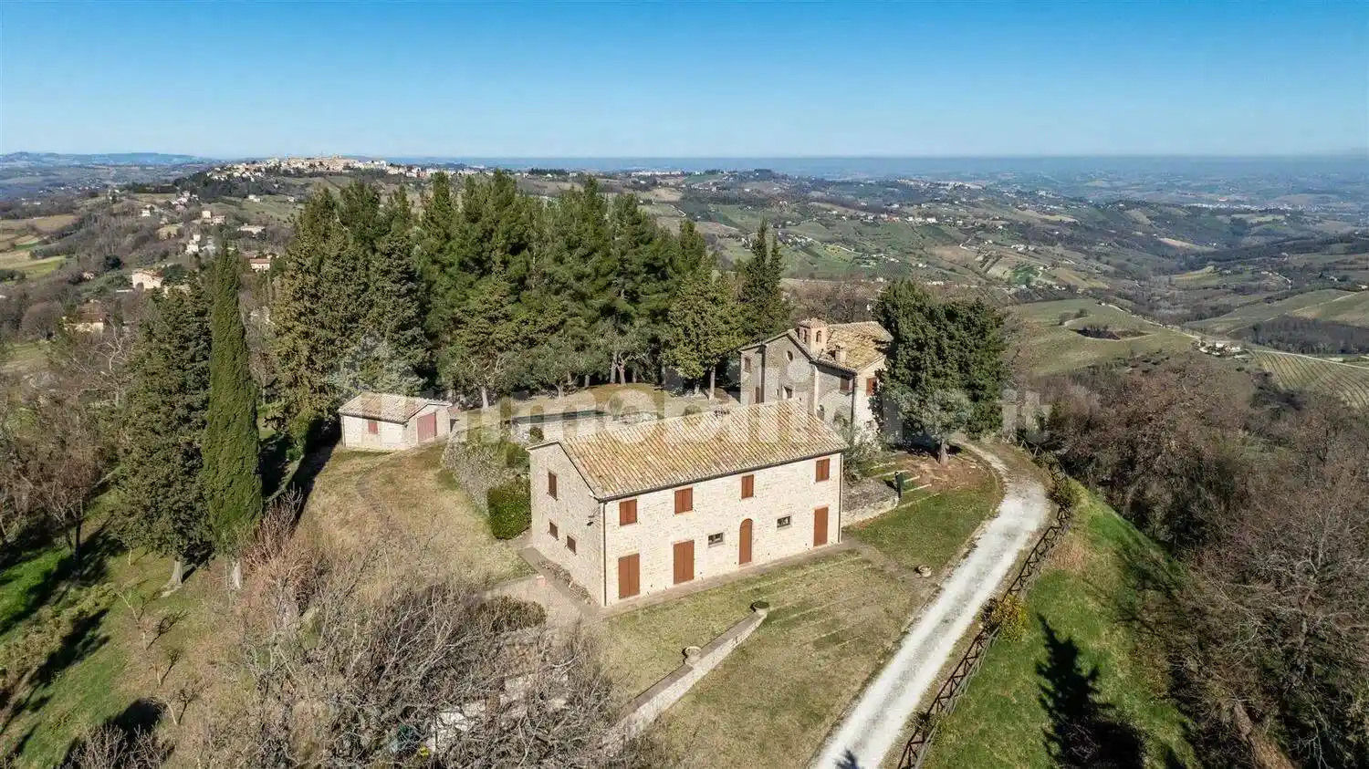 Rustico - Casale in vendita a Cupramontana